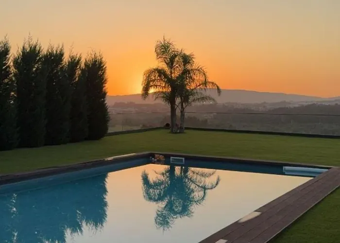 Vietnam House Areias de Vilar